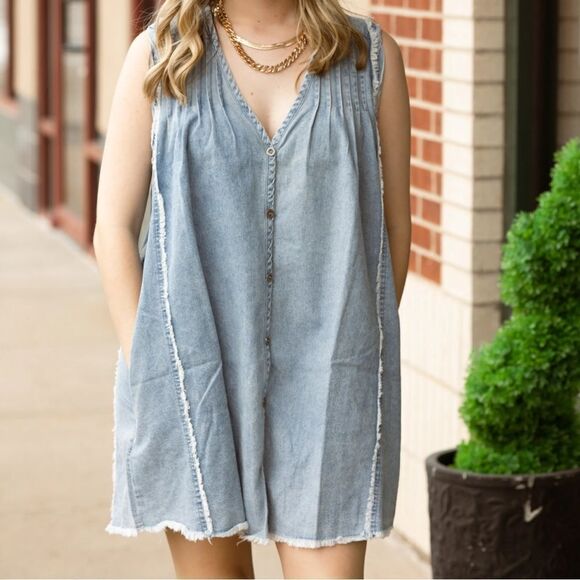 NWT Day + Moon Denim Fray Dress size Small - Picture 1 of 7